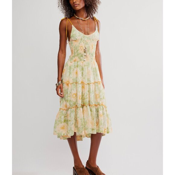 Free People Dresses & Skirts - FREE PEOPLE Adriel Midi Dress / Ivory Combo